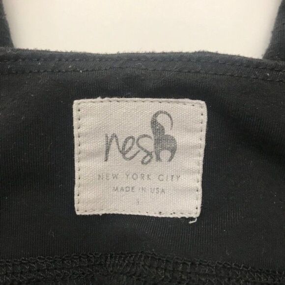 Black Nesh NYC Signature Slit Crop Capris Size - S - Picture 6 of 10